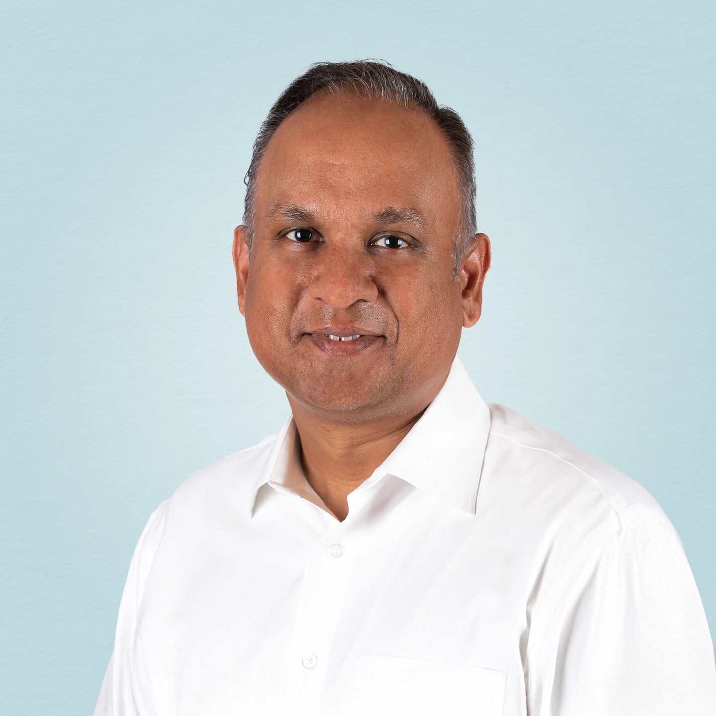 Akas Jain 博士，医学博士：顶级生育专家和护理 | Pinnacle Fertility